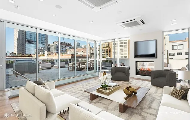44 North Moore Street PENTHOUSE in Tribeca, Manhattan