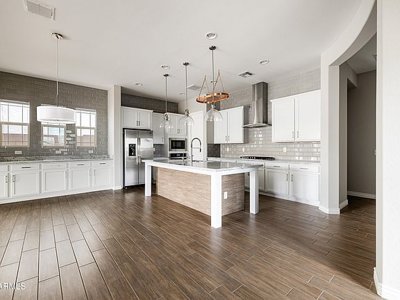 4th image of 3276 E LOS GATOS Drive