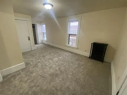 658 Hague Ave — Photo 3