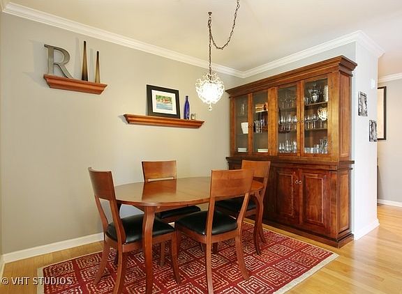 5th image of 255 E Liberty Dr APT 502
