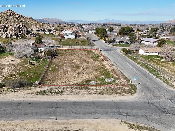 2nd image of 174th Street E Corner Highacres