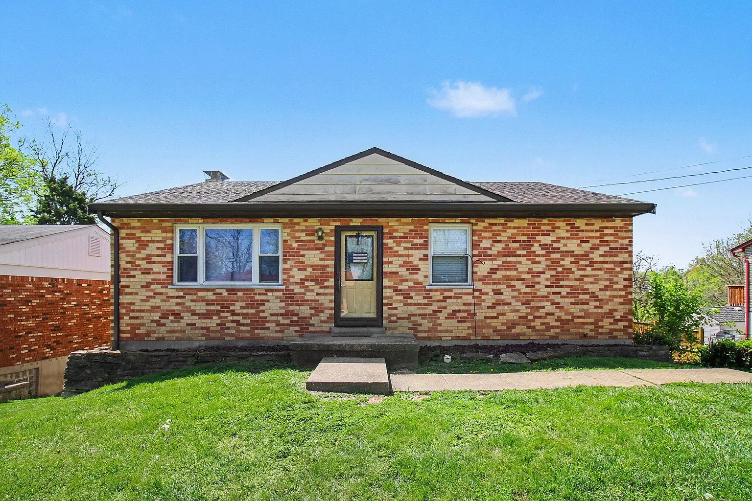 20 Dorothy Dr photo 1