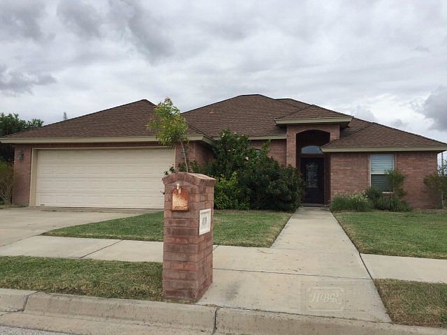 1st image of 410 Woodhollow Ln