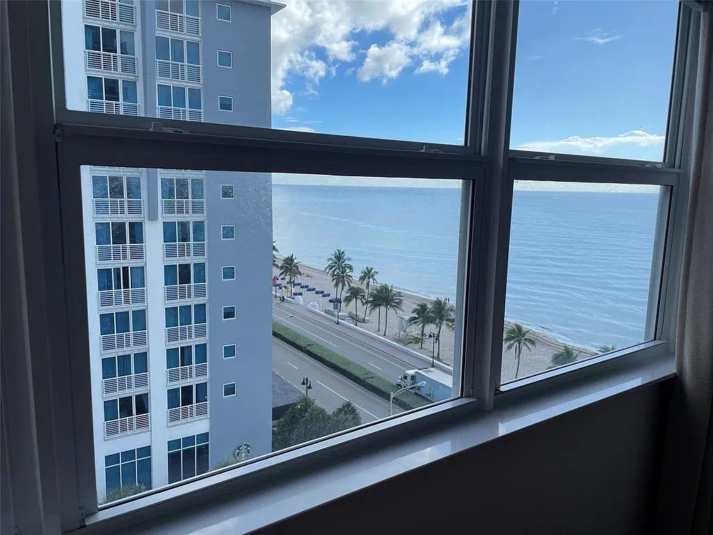 1 bed, 1.0 bath, 710 sqft, $3,500 — Photo 3