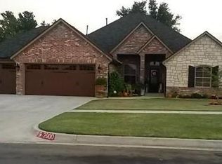 2000 Ez Go Dr, Weatherford, OK 73096