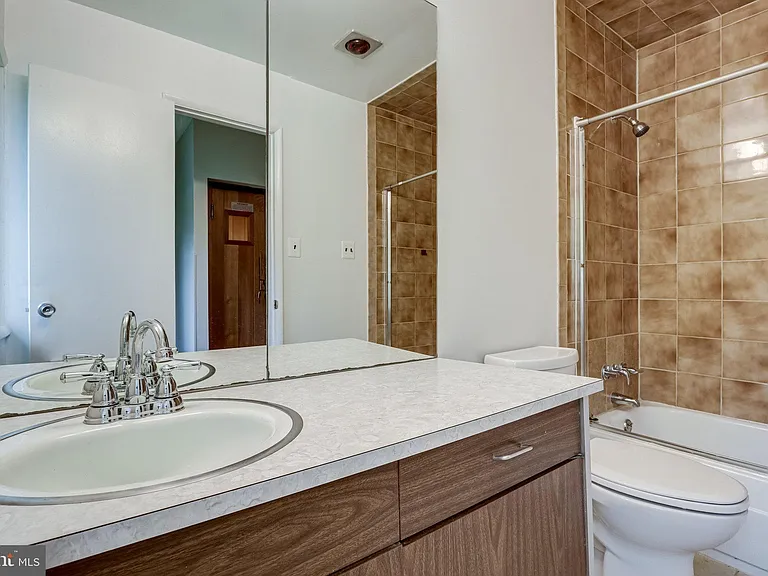 3409 Wessynton Way — Photo 42