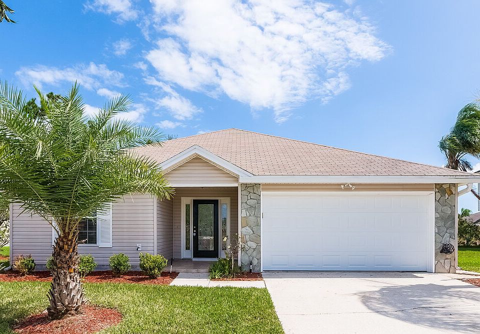 1st image of 2077 Willesdon Dr W