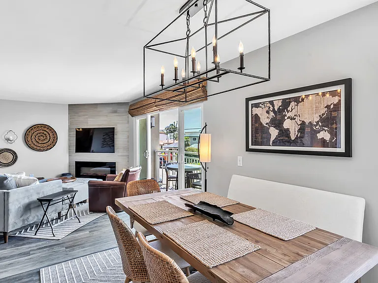 5366 La Jolla Blvd #101C — Photo 3
