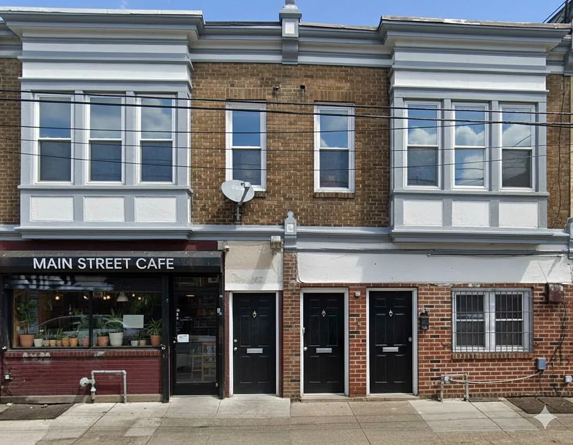 419 Main Street — Photo 1
