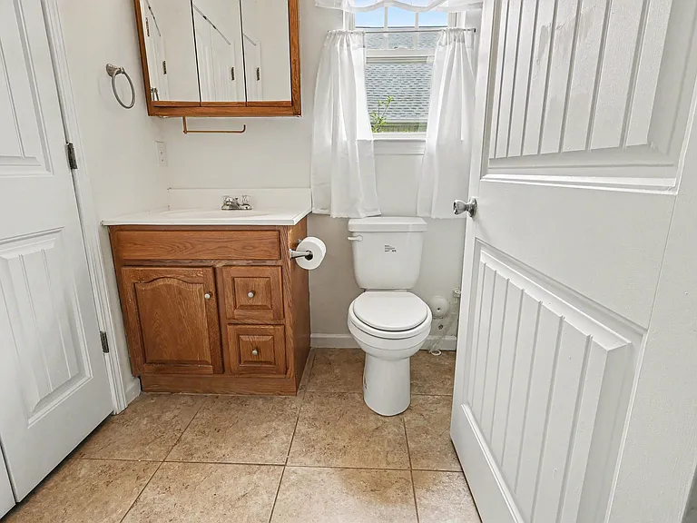 4464 Winchester Hills Way — Photo 5