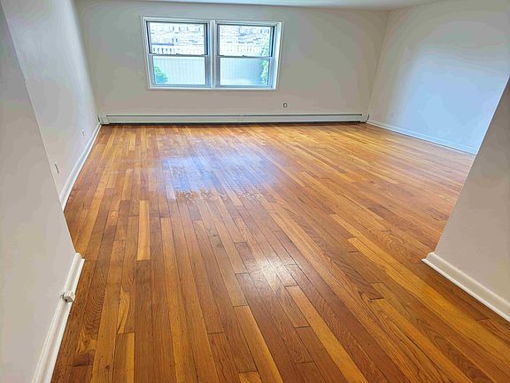 3rd image of 25-60 College Point Blvd #1