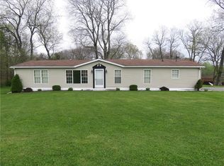 108 Sunrise Ct, Harrisville, PA 16038