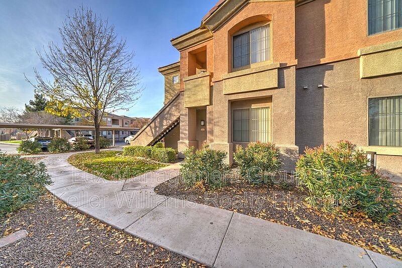 1st image of 1941 S Pierpont Dr #1058