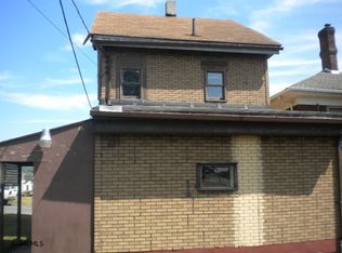 605 N 6th Ave, Altoona, PA 16601