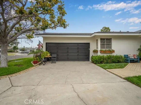 3650 Claremore Ave, Long Beach, CA 90808