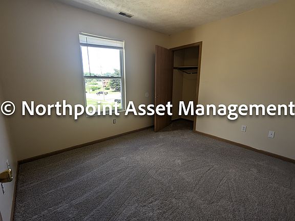 3rd image of 2463 Boudinot Ave #B
