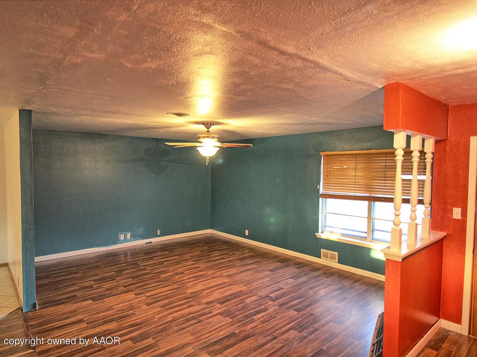 1010 Northwestern St, Perryton, TX 79070 Zillow