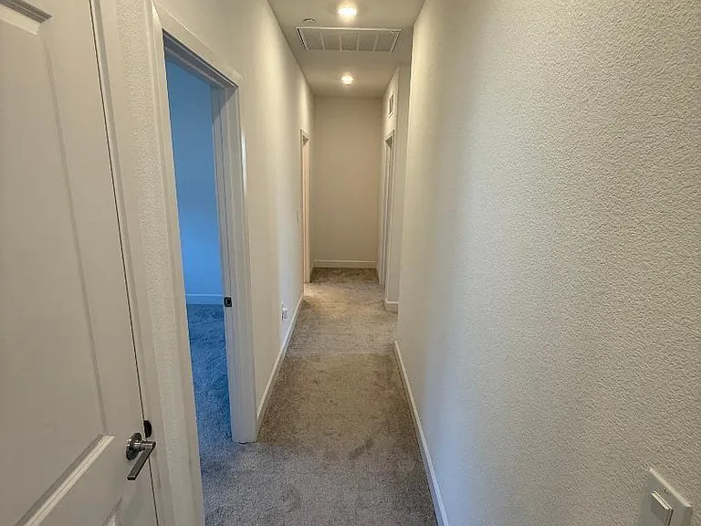 85 Savannah Ln — Photo 15