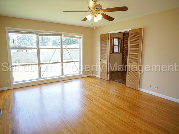 4th image of 5344 E 27th St