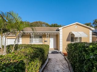 722 N D St, Lake Worth, FL 33460