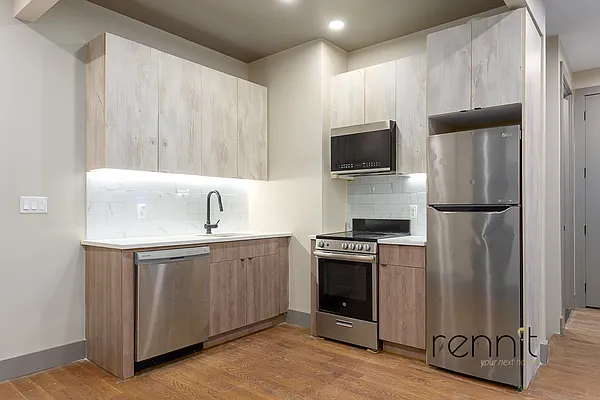 Rented by Rennit Inc. | media 4