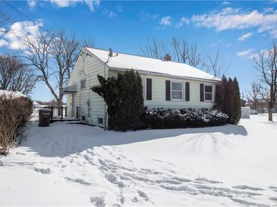 171 Cedargrove Cir, Buffalo, NY, 14225