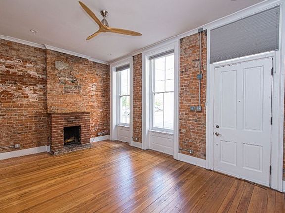 4th image of 309 E 13th St APT 1