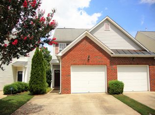 2112 Persimmon Ridge Dr, Raleigh, NC 27604