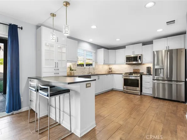 33956 Petunia St, Murrieta, CA 92563