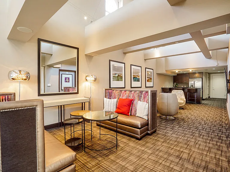 Club Room