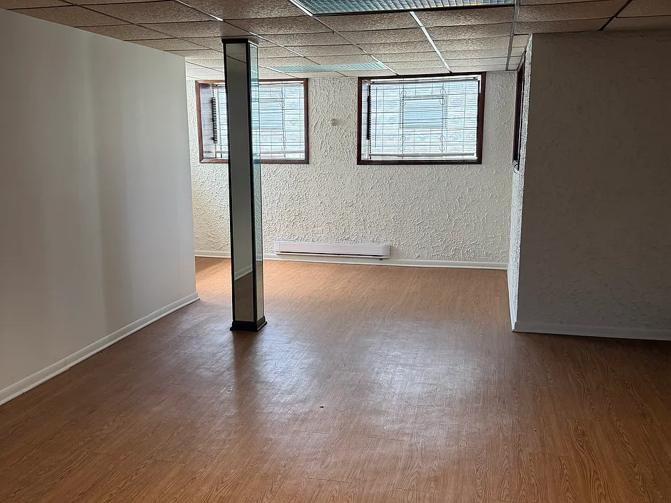 7001 S Vernon Ave #7005