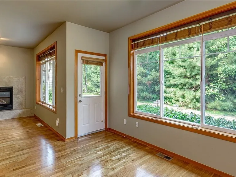 6274 Kona Ct — Photo 7