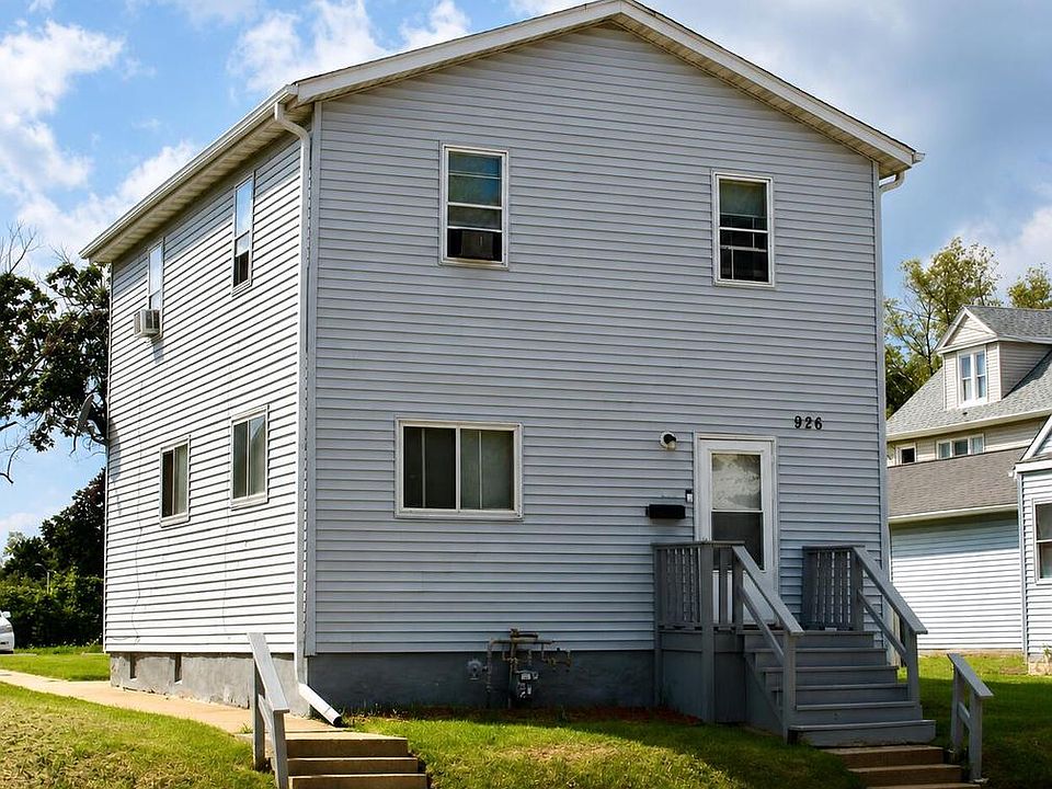 1st image of 926 N Memorial DRIVE