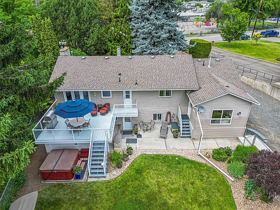 4th image of 2875 Bank Rd