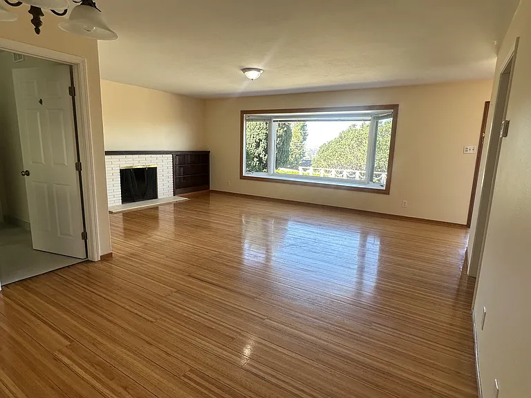 237 42nd Ave — Photo 6
