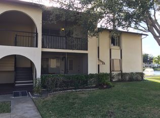 5795 La Paseos Dr APT B-2, Greenacres, FL 33463