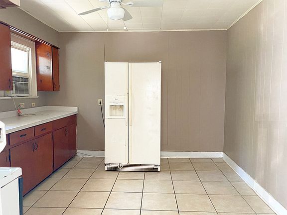 5th image of 1912 Chamberlin St APT B