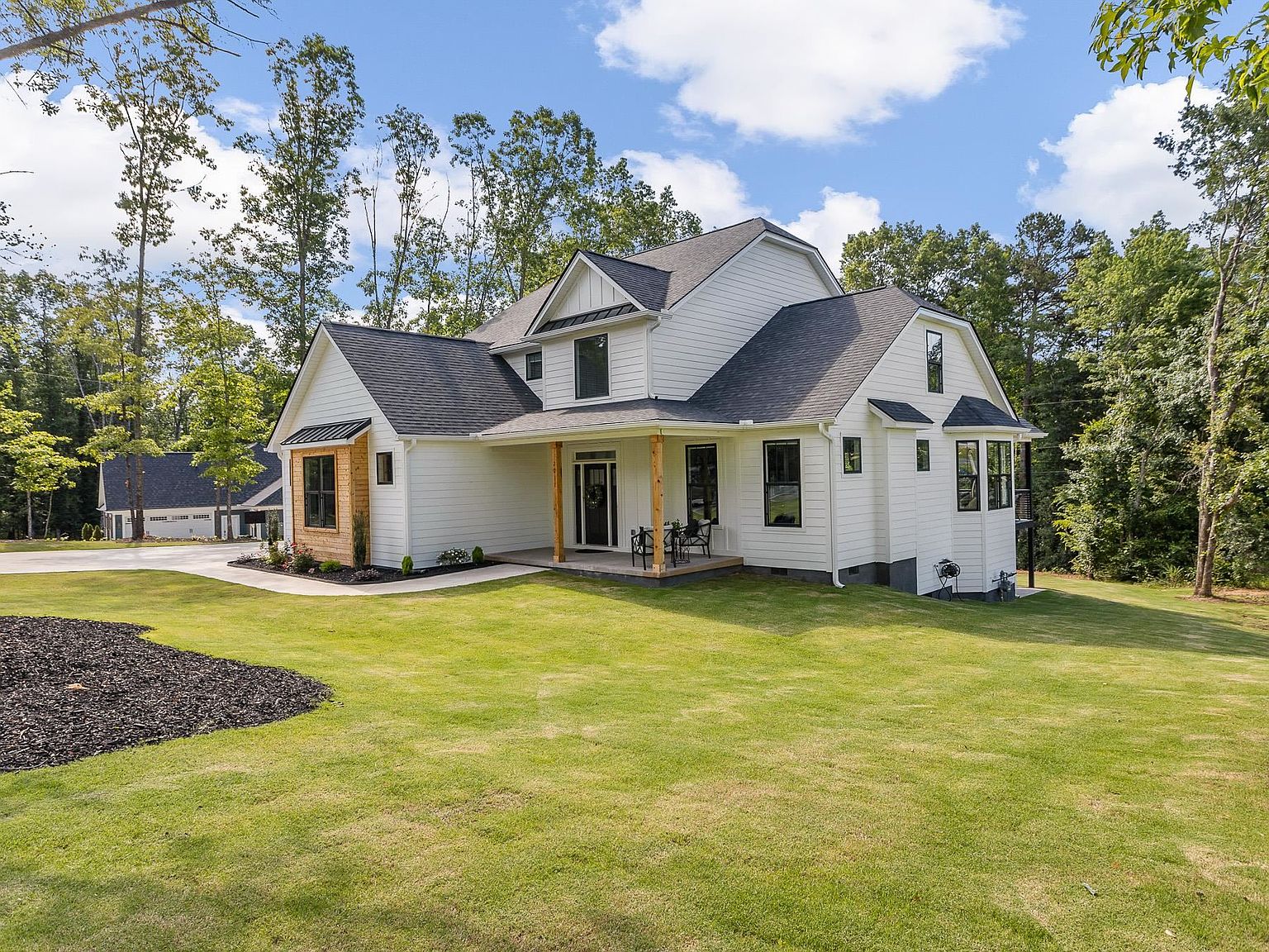 2011 Edwards Lake Rd, Greer, SC 29651 Zillow