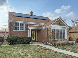 8146 Keeler Ave, Skokie, IL 60076