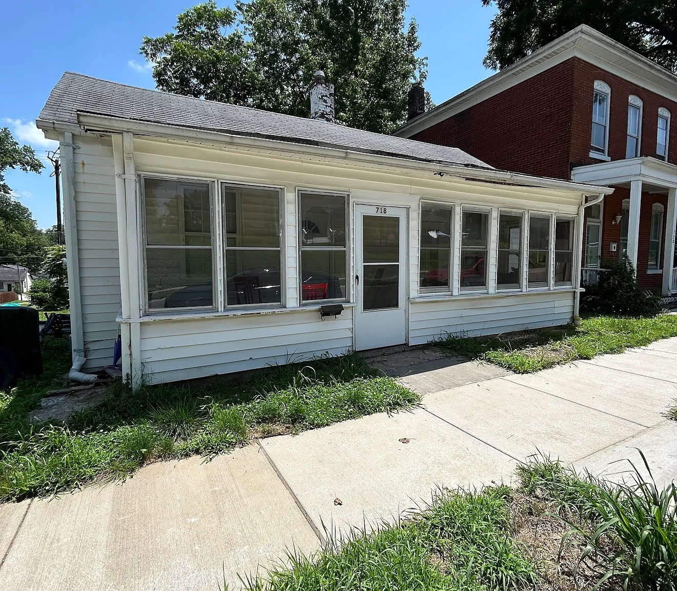 2 bed, 868 sqft, $725 — Photo 1