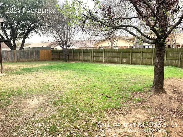 3824 Hackberry Ln — Photo 10