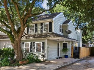 1724 Old Metairie St, Metairie, LA 70001