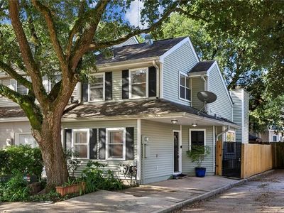 1724 Old Metairie St, Metairie, LA, 70001