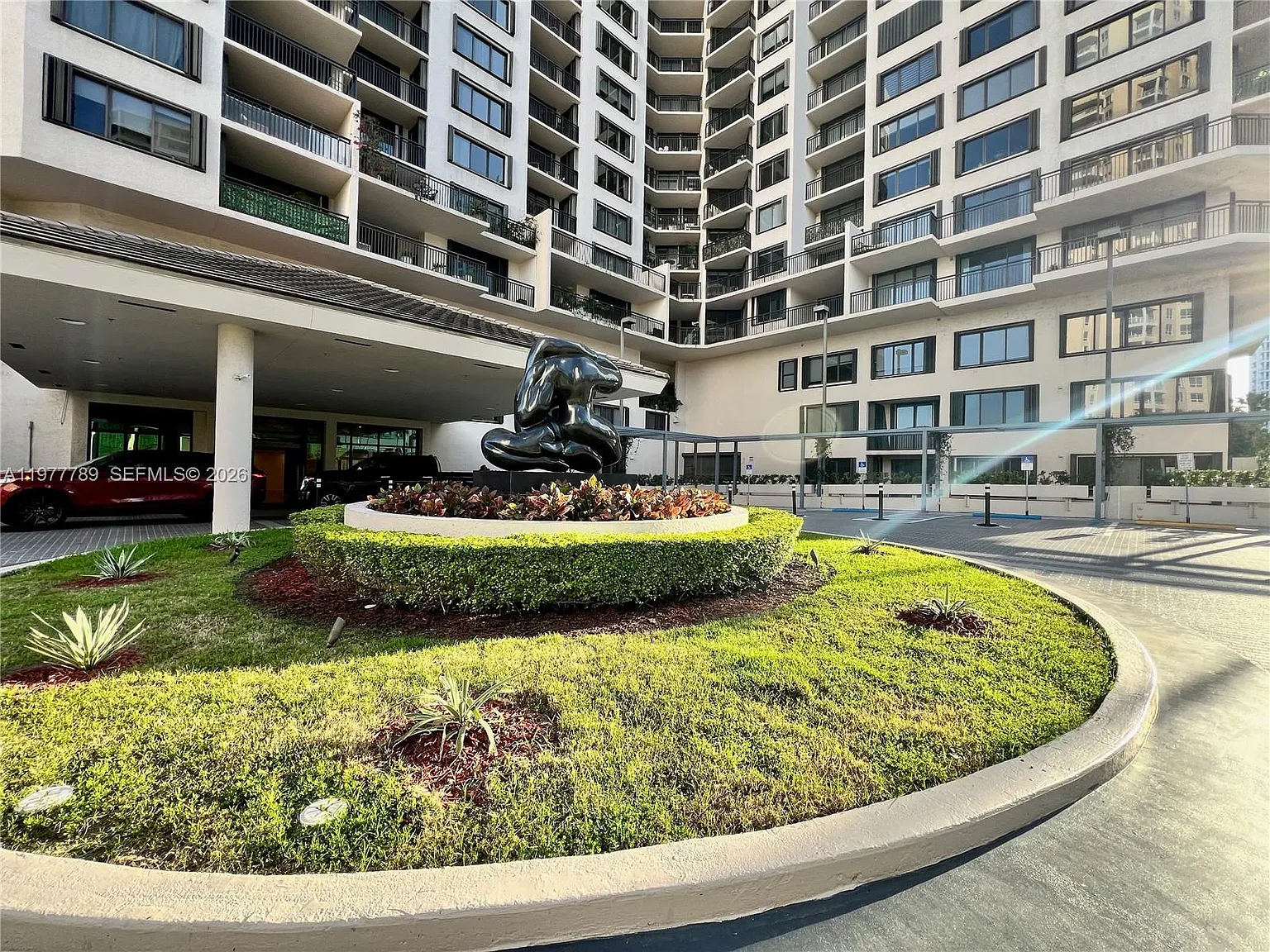 Brickell Key Ii Condo — Photo 1