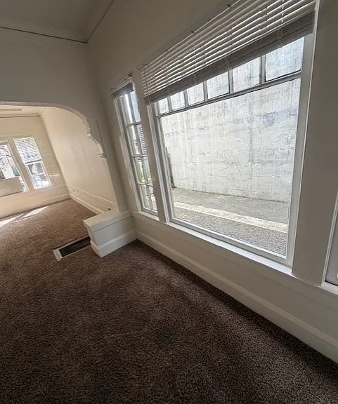 2337 Waverly St — Photo 12