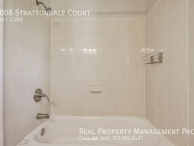 9008 Strattondale Ct — Photo 37