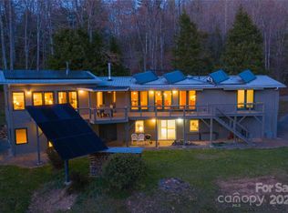 3170 Halls Chapel Rd, Burnsville, NC 28714