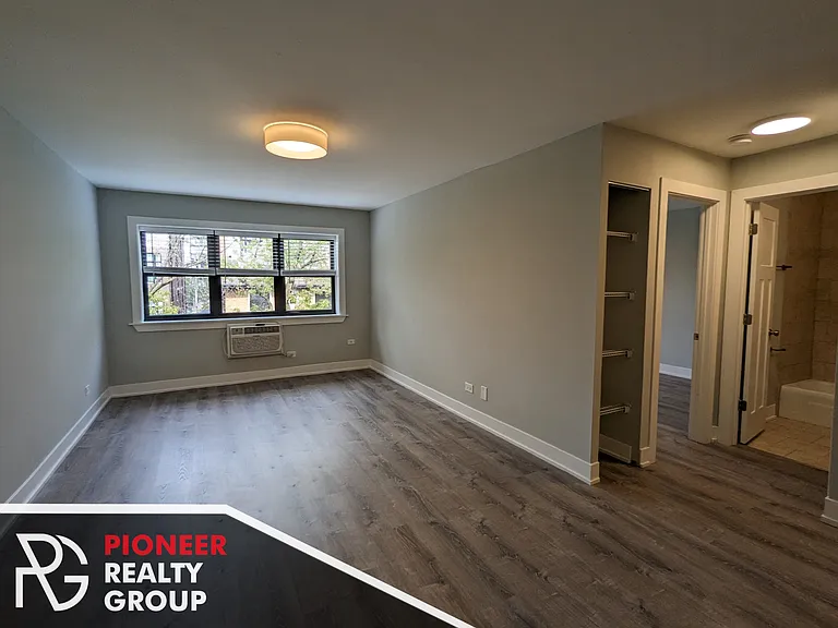 455 W Barry Ave #445-514 — Photo 11