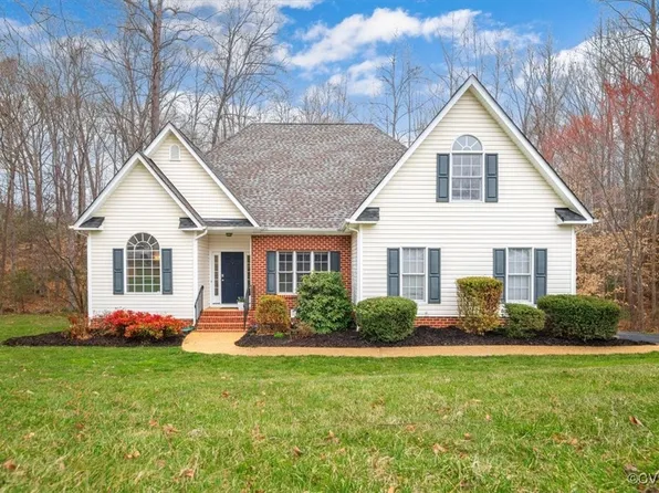 12612 Erika Hill Pl, Midlothian, VA 23112