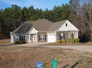 220 Hannah Rd, Newnan, GA 30263